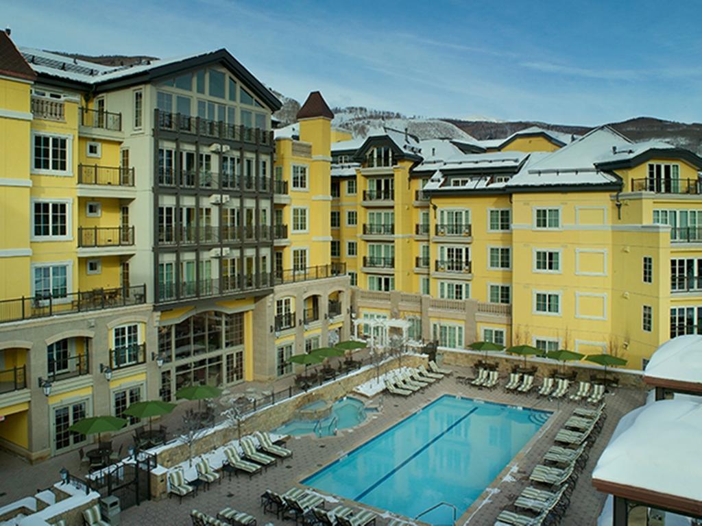 Legendary Lodging At The Ritz Вейл Екстериор снимка