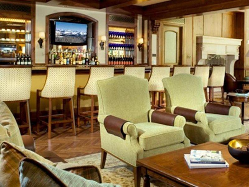 Legendary Lodging At The Ritz Вейл Екстериор снимка