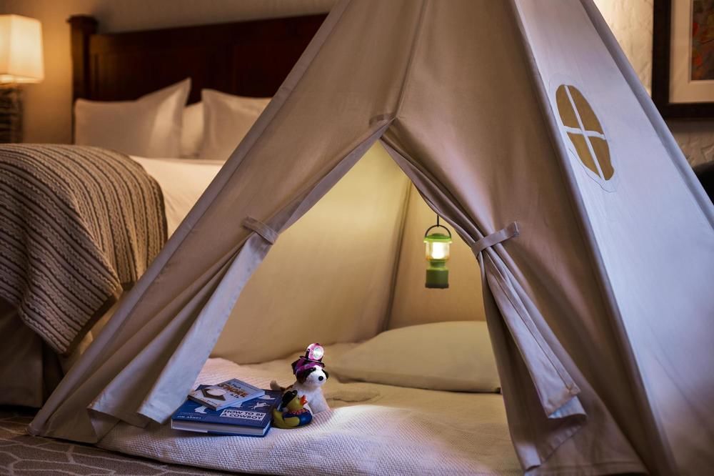 Legendary Lodging At The Ritz Вейл Екстериор снимка