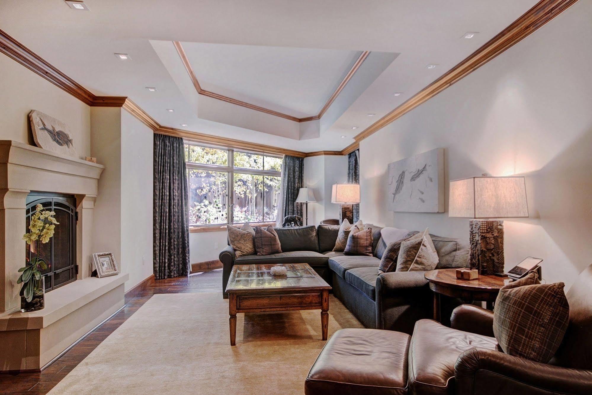 Legendary Lodging At The Ritz Вейл Екстериор снимка