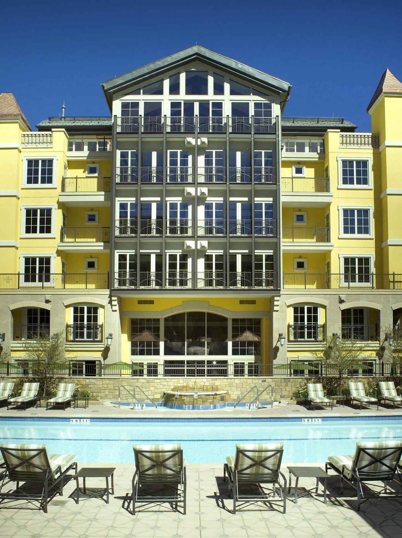 Legendary Lodging At The Ritz Вейл Екстериор снимка